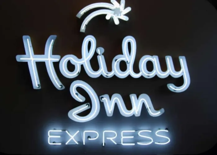 Express And By Ihg 3* Edwardsville