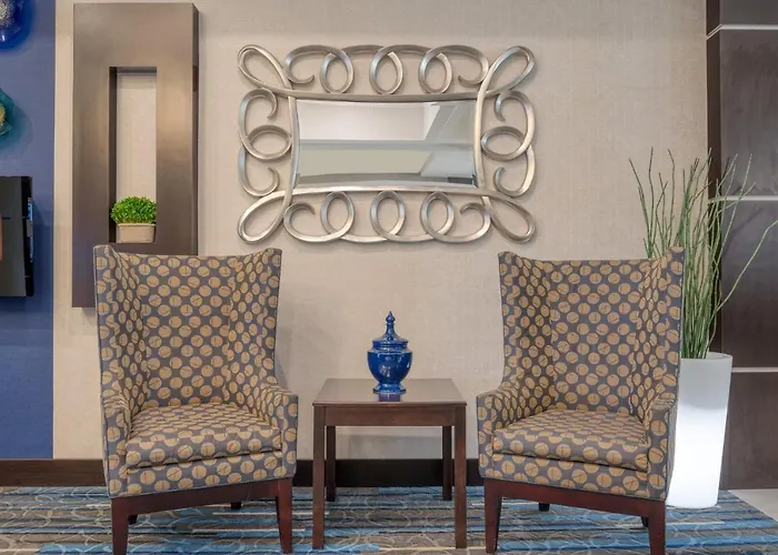 Express And By Ihg Hotel