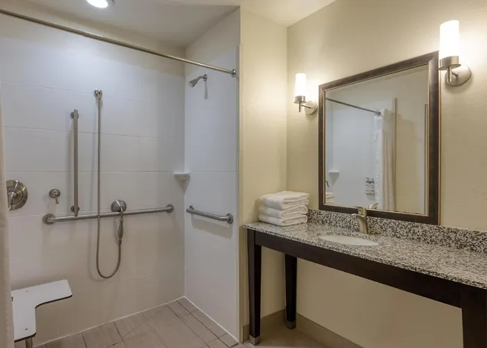 Express And By Ihg Edwardsville