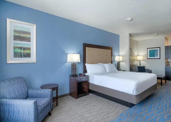 Express And By Ihg Hotel Edwardsville