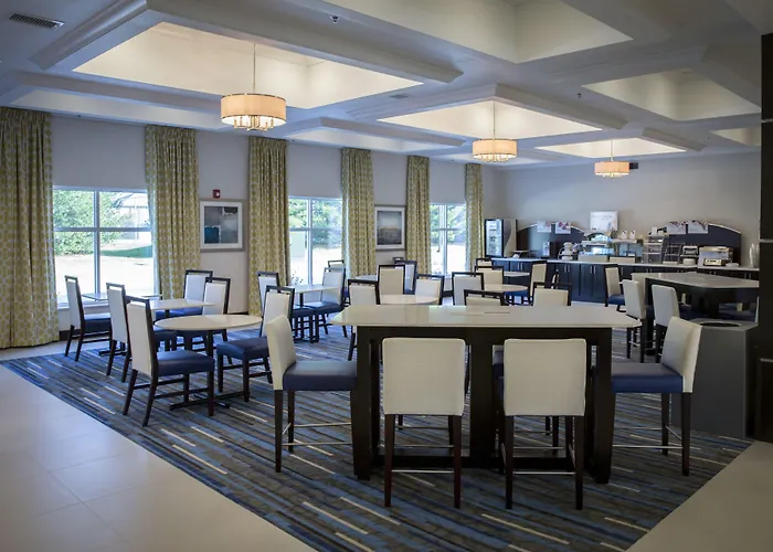 Express And By Ihg 3* Edwardsville