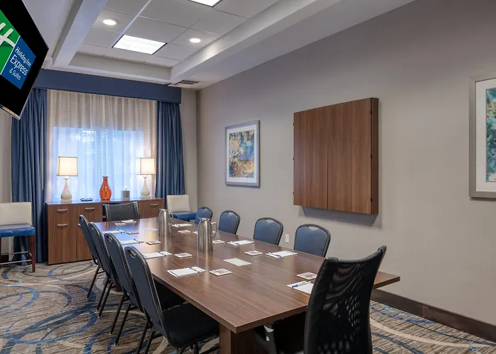 Express And By Ihg Hotel Edwardsville