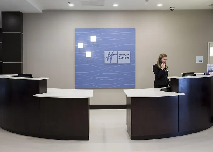 Hotel Express And By Ihg Edwardsville