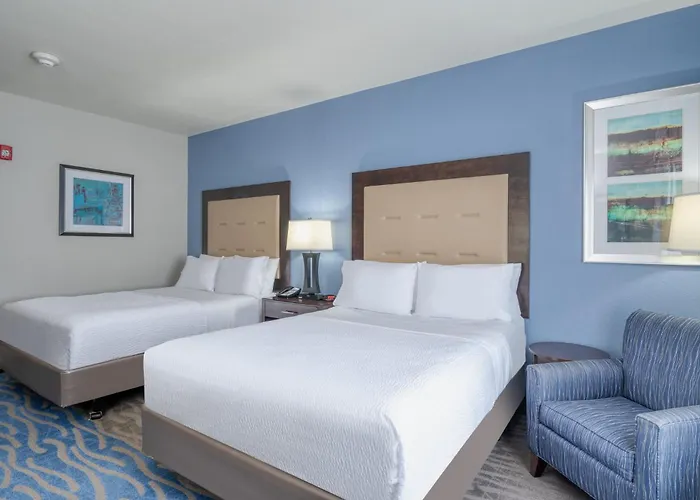 Express And By Ihg Hotel